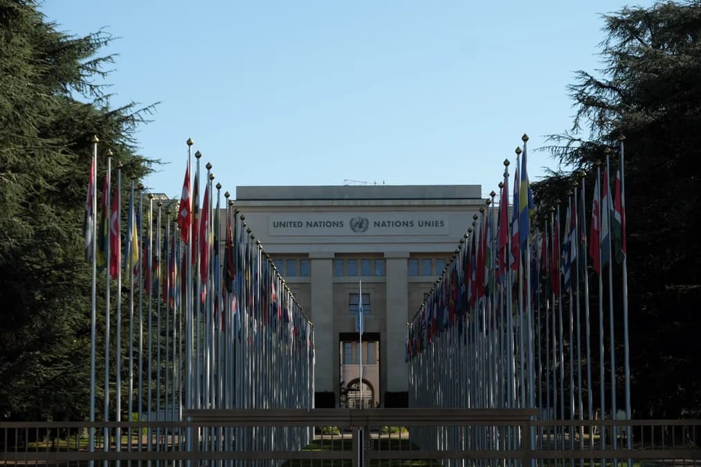 Genf Place des Nations - Ein Platz für den Frieden