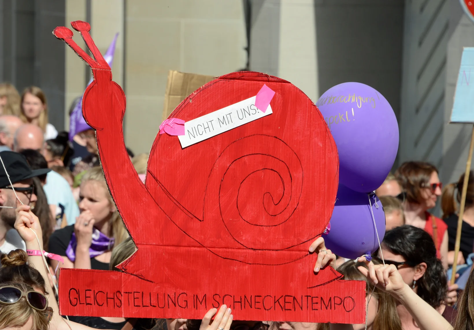 Frauenstreik Luzern / Frauenstreik Zug Posts Facebook / Maria pilotto, der frauenstreik ist knapp eine woche her.
