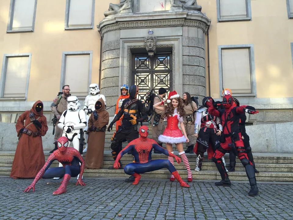 Cosplayer an der Comic-, Manga- & Film-Börse Zürich