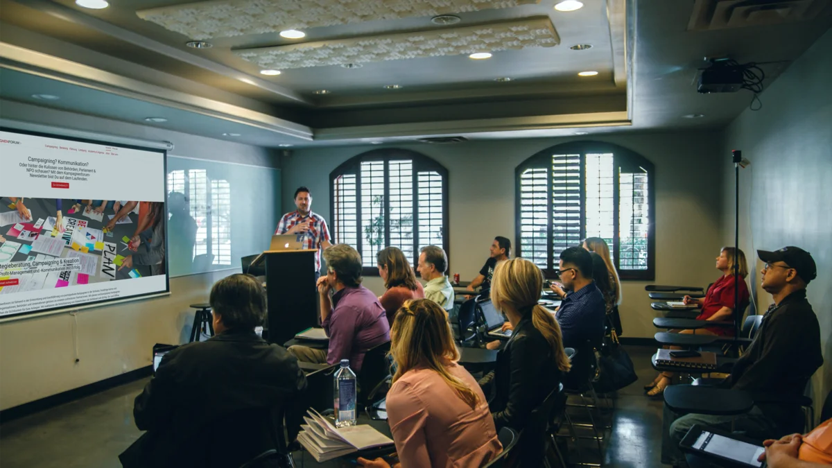 Lernen von Seinesgleichen